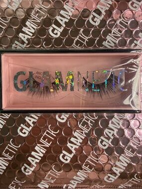 Glamnetic False Lashes - BELLA